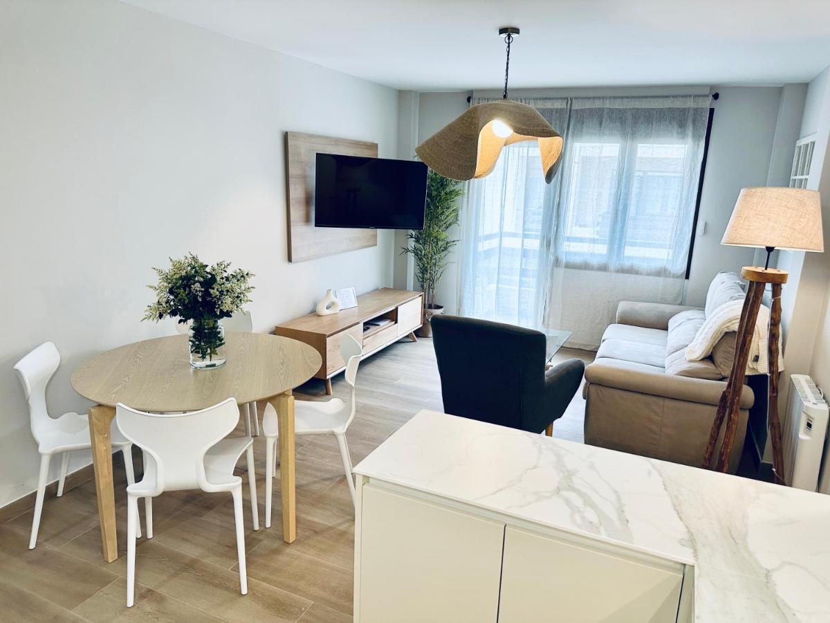 Apartamentos Noja Playa Εξωτερικό φωτογραφία